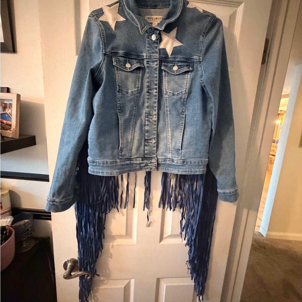 Idyllwind Blue Denim Stars and Fringe Jean Jacket - Picture 3 of 14